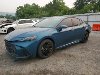 TOYOTA CAMRY 2025