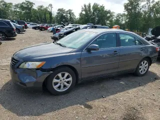 TOYOTA CAMRY 2011