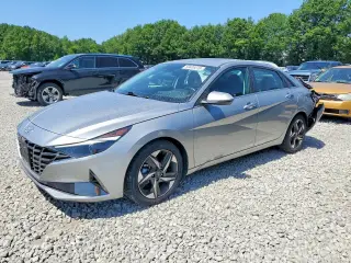 HYUNDAI ELANTRA 2022