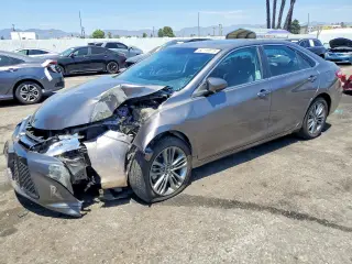 TOYOTA CAMRY 2017