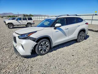 TOYOTA HIGHLANDER 2021
