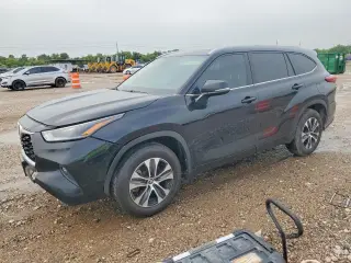 TOYOTA HIGHLANDER 2021