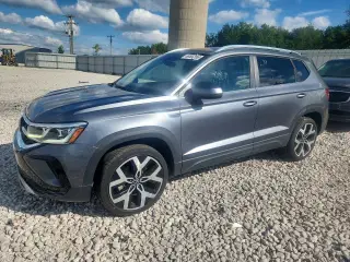VOLKSWAGEN TAOS 2022