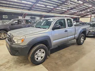 TOYOTA TACOMA 2015