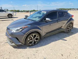 TOYOTA C-HR 2018