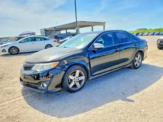 TOYOTA CAMRY 2013