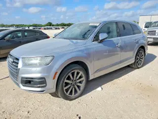 AUDI Q7 2017