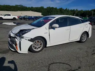 TOYOTA PRIUS 2021