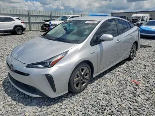 TOYOTA PRIUS 2019