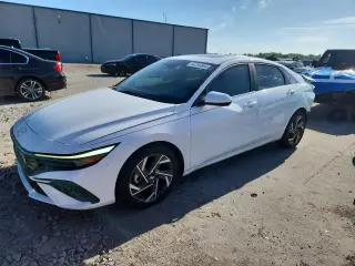 HYUNDAI ELANTRA 2024