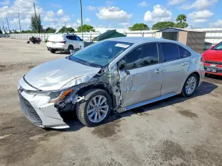 TOYOTA COROLLA 2024