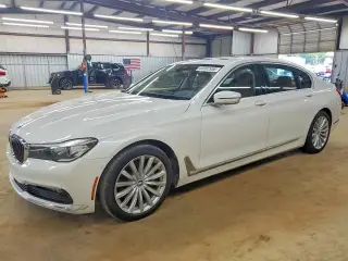 BMW 740 2018