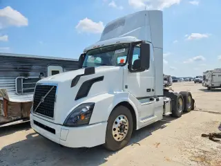 VOLVO VN VNL 2016