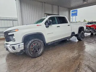 CHEVROLET SILVERADO 2024