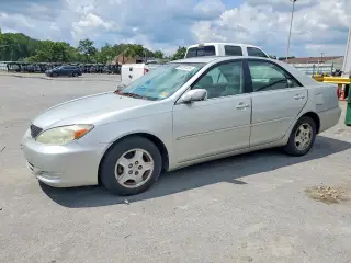 TOYOTA CAMRY 2003