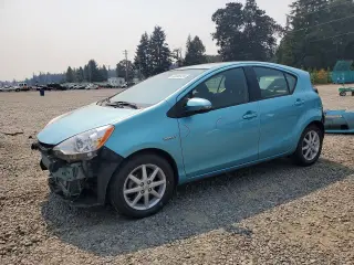 TOYOTA PRIUS C 2014