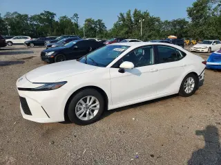 TOYOTA CAMRY 2026