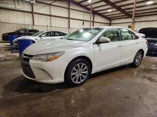TOYOTA CAMRY 2016