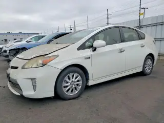 TOYOTA PRIUS PLUG-IN HYBRID 2012