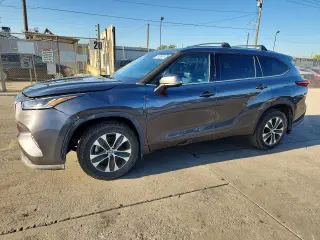 TOYOTA HIGHLANDER 2020