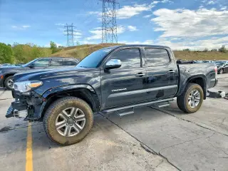TOYOTA TACOMA 2017
