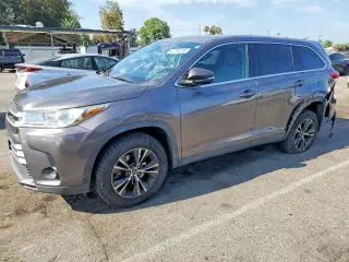 TOYOTA HIGHLANDER 2019