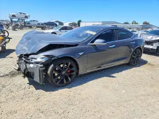 TESLA MODEL S 2016