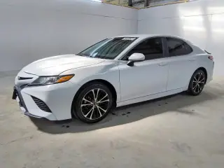 TOYOTA CAMRY 2020