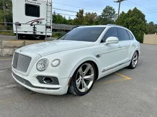 BENTLEY BENTAYGA 2017