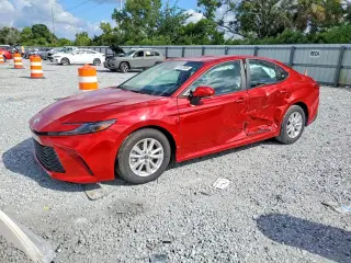 TOYOTA CAMRY 2026