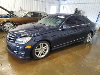 MERCEDES-BENZ C 2014